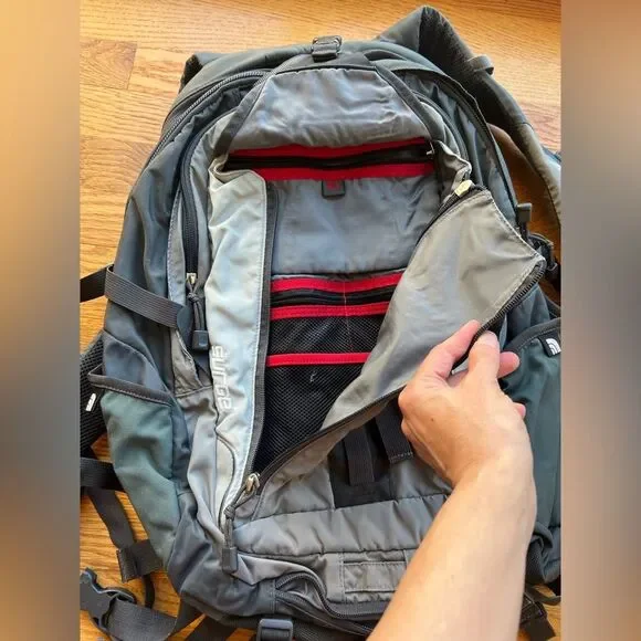 The North Face Surge Backpack - Picture 5 of 16